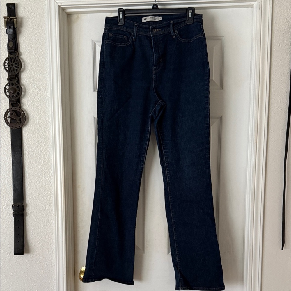 Levi's Women's Perfectly Slimming 512 Bootcut Deep Indigo Jeans